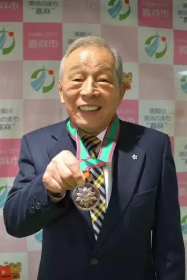 地域の清掃活動20年、福岡・嘉麻市の79歳表彰「住みよい町づくりに尽く」