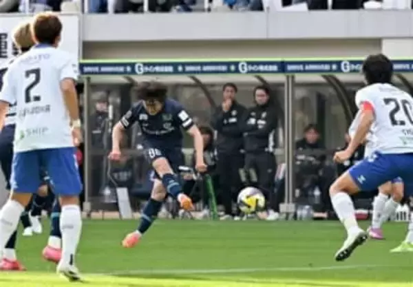 アビスパ福岡ホーム3連勝で本拠地最終戦締め　クラブJ1初の5戦連続無失点　松岡今季初ゴール