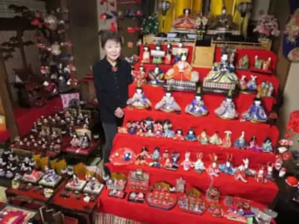 福岡・筑後市の山口さん「手作りびな」自宅にずらり3000体公開