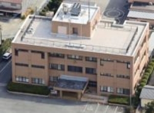 福岡・筑後市で小学生男児が灰色の車の横に立った見知らぬ男から「車に乗らんね」と声かけられる　熊野の路上