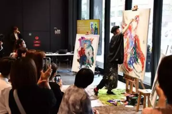 ワンビル開業1年、来館者1450万人　福岡市・天神の「顔」に定着、にぎわいの広がりに課題