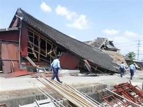 ［長崎県］熊本派遣の警備部隊　被災地での任務完遂　県警、治安維持に尽力