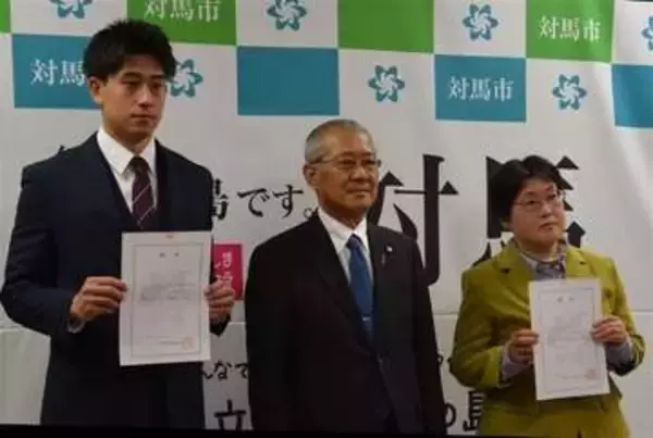 ［長崎県］看護師とアスリート　対馬に着任　大阪出身　井上さん　地元出身　松村さん　「地域おこし隊員」発信や盛り上げ