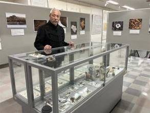 博物学者が描いた菌類の作品展、福岡・直方市で開催中