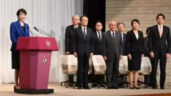 巨大自民、謙虚さの裏に透ける野心　埋没維新、取り込まれ警戒