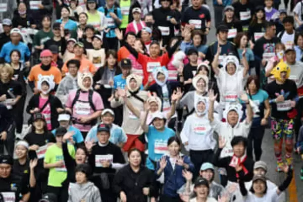 【写真30枚超を掲載】福岡マラソン2025、男女100位までの成績と年代別上位者（検索可能）