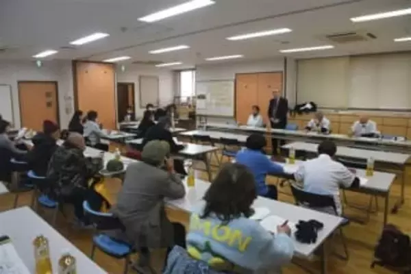 福岡・春吉校区　困ったら「お助け隊」　高齢者ら対象　電球交換や家具の移動…　福岡市で60団体目　広がる生活支援