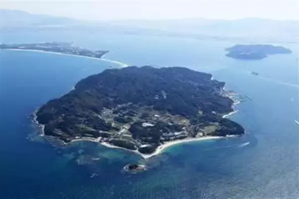 志賀島行き福岡市営渡船、漂流物巻き込み航行不能に