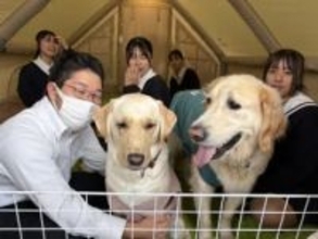 犬に会いたくて登校、学級の雰囲気和らぎ…各地で広がるスクールドッグ　導入に課題も