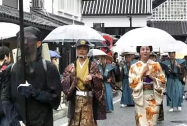 竹灯籠3万本、江戸期再現　大分の日田・豆田地区中心にイベント　「千年あかり」11月7日　「天領まつり」8日から　屋台、マルシェ出店やライブも