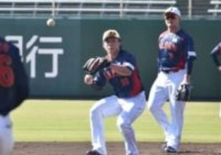 宮崎市で野球日本代表合宿始まる　ソフトバンクホークス野村は長打力アピール