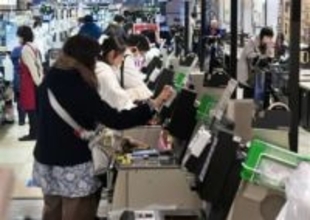 飲食料品の消費税ゼロ、業者に募る不安　スーパー歓迎でも「事務負担大きい」飲食店「客足遠のく」