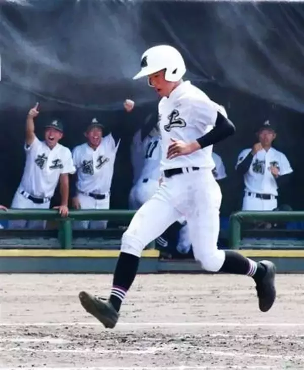 高校野球佐賀大会　有田工、早稲田佐賀4強　唐津商、龍谷は粘り及ばず（7月21日の試合結果）