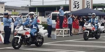 国道202号取り締まり　福岡、佐賀両県警3署が県境越え連携　合同出動式
