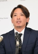 ソフトバンクホークス東浜、4000万円減の1億1000万円で更改　「今はすごくワクワク」