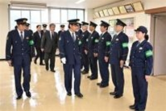 ［大分県］連休中くじゅう守る　玖珠署　やまなみ部隊発足