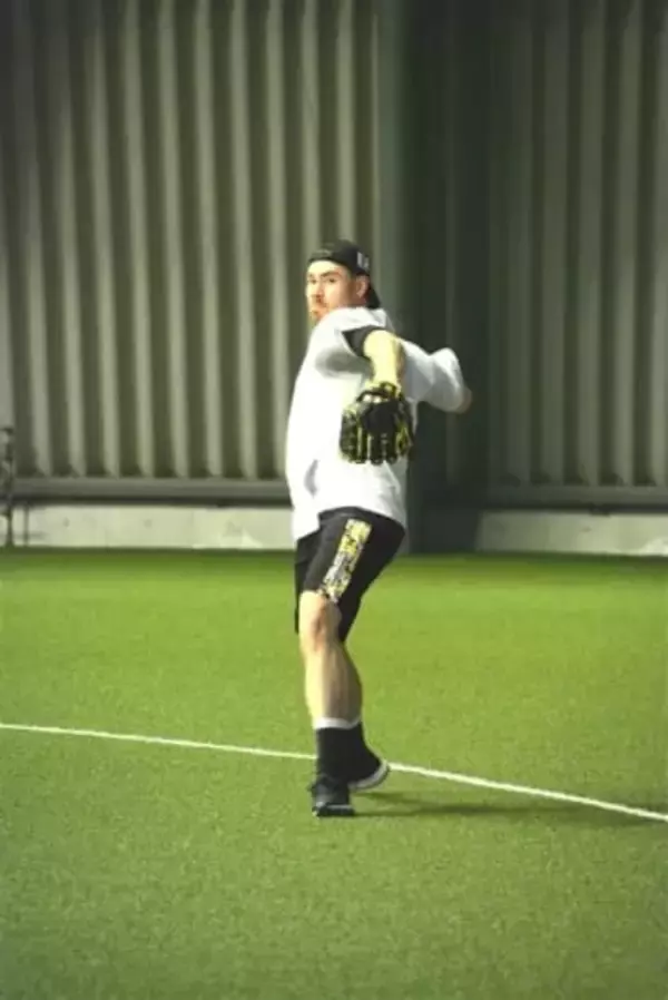 ソフトバンクホークスのスチュワート、完全復活誓う　24年シーズン9勝右腕　今季は15勝ノルマ