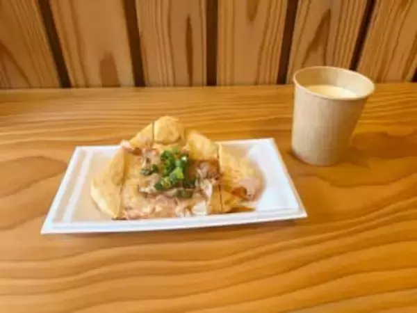 祖父母から受け継いだ豆腐店。その場で味わえる熱々揚げ豆腐や豆乳ソフトクリームも｜鳥取市