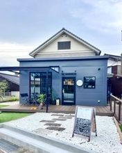 【新店】昼はカフェ、夜は予約制バーに。“いのちのたまご”を使った看板メニュー、ぷるぷるフレンチトースト！｜鳥取県倉吉市