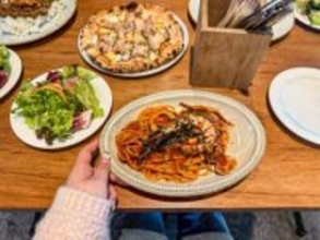 ゆったりランチにおすすめ！本屋さんの中にある“読む・食べる・くつろぐ”が自然につながるカフェ｜島根県松江市