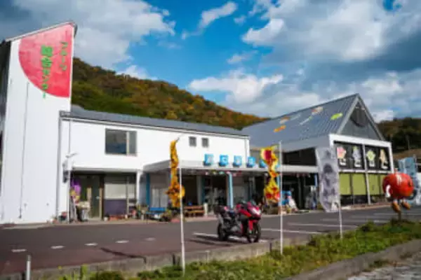 年間5,000個売れるご当地パンも！鳥取・八頭町の道の駅にライダーが集まる理由とは。