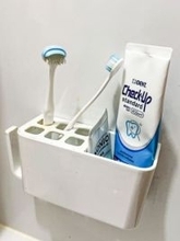 【Seria】掃除も楽々、チューブも最後まで使えて気持ちいい！『くっつくシリーズ』で家事効率UP！