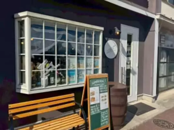 お肉も小鉢も贅沢盛りのプレートランチ！ご飯も居心地も大満足の駅前カフェ｜鳥取県米子市