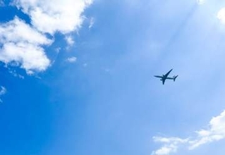 【空港で短歌を詠む】〝歌聖のまち〟の萩・石見空港で歌会♪石見神楽の上演も｜島根県益田市