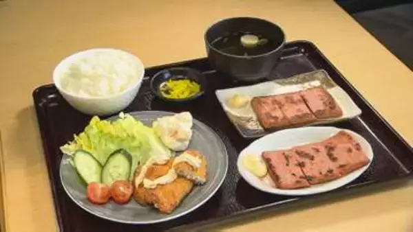 「ご当地名物・赤てんグルメが豊富な道の駅！旅の記念撮影ができるフォトスポットもたくさん｜島根県浜田市」の画像