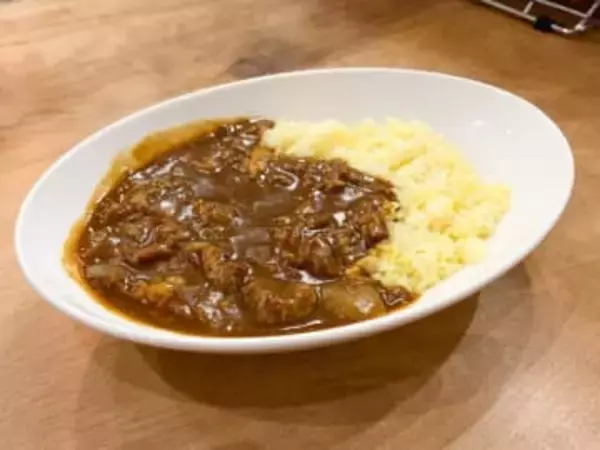 鳥取駅近くの薬膳カレーのお店！10種以上から選ぶお好みスパイスで自分にぴったりの味を探せる｜鳥取市