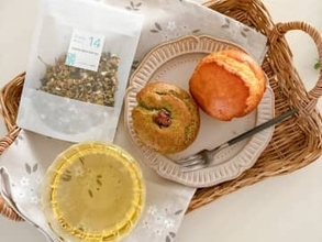 ハーブティーと美味しいマフィンのお店。店主がブレンドした20種以上の中から、あなたのお悩みに合うお茶を。｜出雲市
