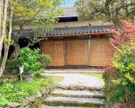 ニューオープン！長年の夫婦の夢を形に♪山あいの古民家カフェでこだわりベーグルやカレーを楽しんで♪｜伯耆町