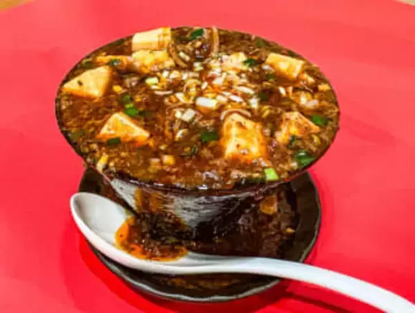 名物レモンサワーと創作中華が自慢の町中華！溢れる麻婆ホルモンがやみつきに～！｜鳥取県米子市