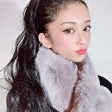 「盗まれたい何もかも」30歳ラーメン店主〝リアル峰不二子〟姿に反響「本家を超えたね！」「最強にスタイル抜群」