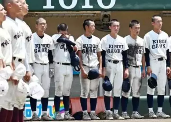 初の甲子園にあと一歩届かず…昨秋の出場辞退からチーム再生で初の決勝進出も希望が丘が1点差で涙【高校野球福岡大会】