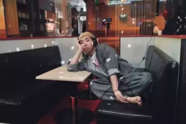 「幸せな瞬間が…」電撃婚の柄本時生＆さとうほなみ〝2年前の婚前2ショット〟に反響「馴れ初めの服ね!」「うるうるしてきました」