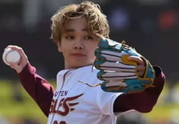 「うぇええ!?」「そっくり過ぎ」宮世琉弥の妹は20歳アイドル…〝お忍び〟兄妹お出かけショットに「DNA強い」「すっぴんなの!?」「家族投稿ありがとう」