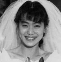 お相手は父の恋人役...大物俳優の娘が〝今井美樹＆布袋寅泰〟夫婦と共演しネット騒然！3ショットに「ドラマ...好きでした」「時代を感じます」「ご一緒するなんて」