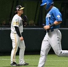 「腹をくくって投げた」ソフトバンク木村光が満塁で緊急登板も…走者一掃打に悔しさにじませる