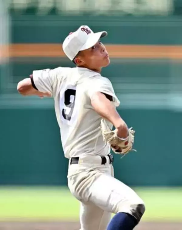 歴史的１勝呼んだ2番手2年生サウスポーの読み　勝敗分けた日南学園・谷口銀次郎のけん制【全国高校野球選手権】