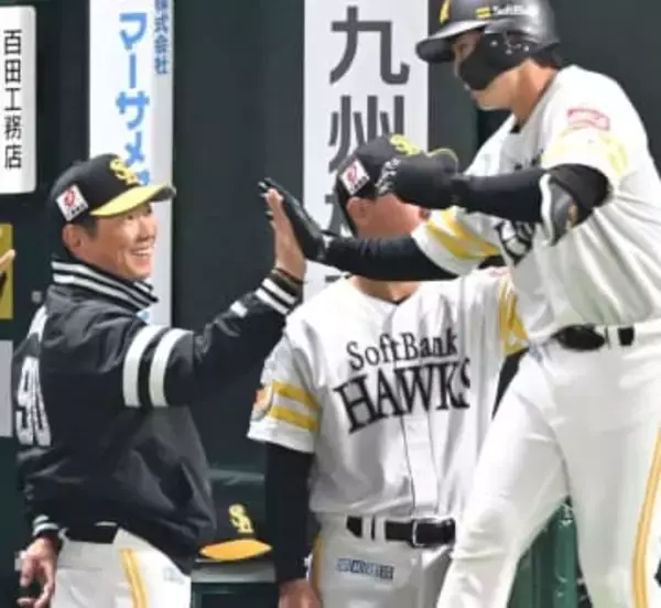 「廣瀨は今日4安打でしょ」　ソフトバンク小久保監督、2軍戦から駆けつけた〝親子ゲーム〟組を評価　「開幕1軍に残れるかどうかの…」