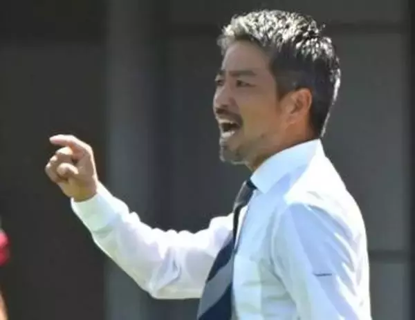 「背中を突いてくる」〝天敵〟からシーズンダブルなるか　J1アビスパ福岡、鍵は自信つかんだ組織的守備【広島戦見どころ】