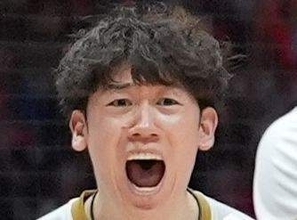 「1ミリを遥かに超えてた！」石川祐希〝0.5ミリ〟衝撃のサービスエースに「これはもうアウトですやん笑」「ここまじでエグってなった」