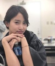 2歳年下人気格闘家と〝真剣交際中〟32歳・元AKB48永尾まりや〝ダブルデート〟姿に反響「ほんまにお似合い」「そら真剣なるわな」