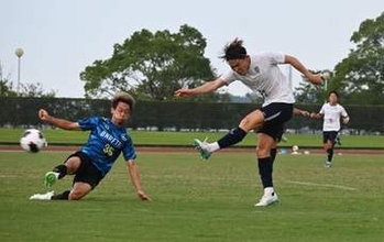 「感情的になりました」生存競争激化のJ1アビスパ福岡　DF山脇樺織が練習試合で雄たけび