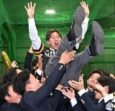 「センターやってるらしいな。レギュラーを取る気で…」　ソフトバンク4位指名野手が会見中に通話相手から受けた指名直後の〝訓示〟とは