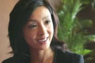 映画監督との電撃婚から30年…草刈民代〝夫婦でラブラブ和装〟ショットに「幸せな雰囲気が溢れ出て」「うっとりです」の声