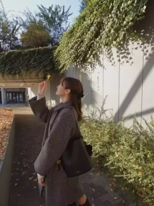 実家は16LLDDKK豪邸、父はルイ・ヴィトン元社長、学校にはベンツで…29歳モデル・藤井サチ〝夫婦ショット〟に「憧れる」「いつまでもお幸せに」の声