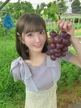 「完熟だね」〝特大スイカショット〟のグラドル・もものすけにファンくぎ付け「フレッシュスイカや！」「存在感が...！」