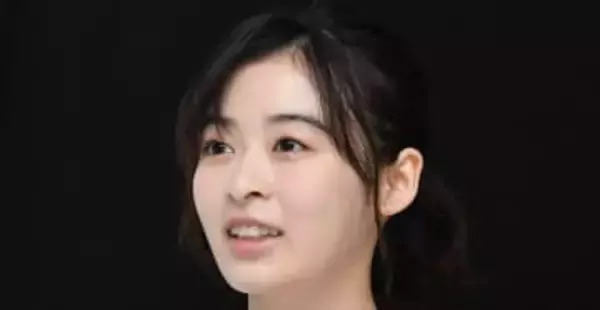 「母性に目覚めました?」森七菜〝母の顔〟赤ちゃん抱っこ姿に反響「赤ちゃんも懐く可愛さ最高」